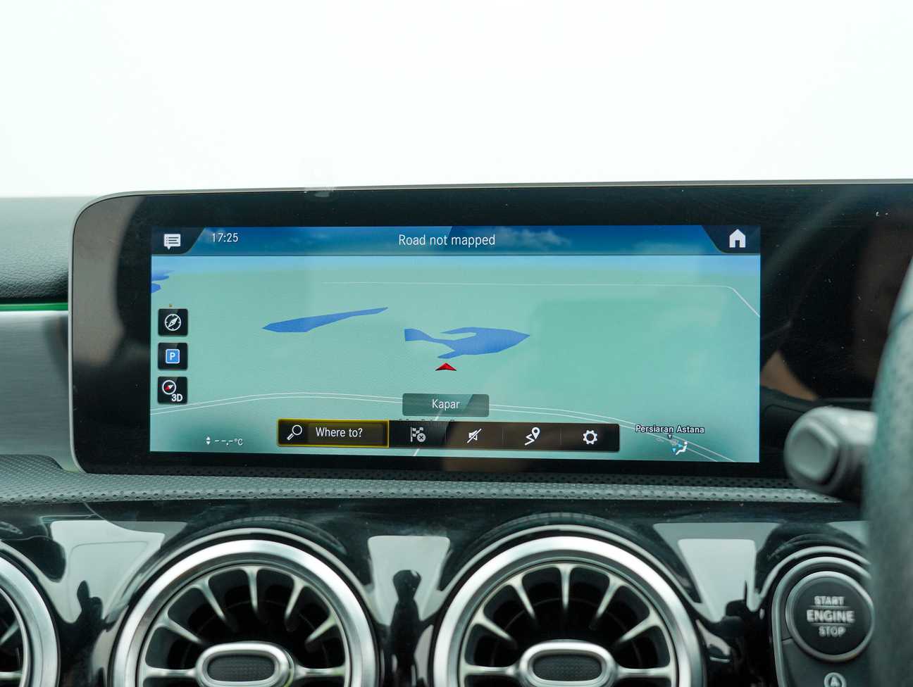 terpakai 2019 Mercedes-Benz A250 AMG Line 2.0