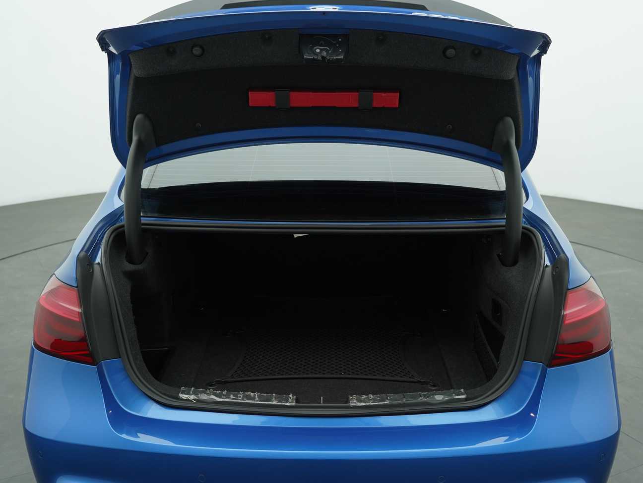 used 2018 BMW 330e M Sport 2.0