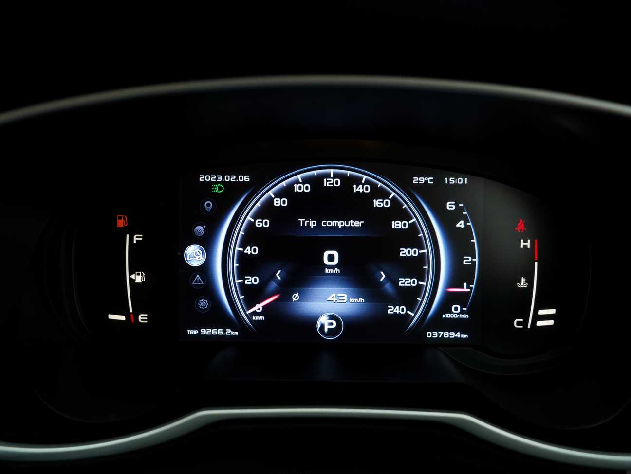 used 2019 Proton X70 Premium 1.8