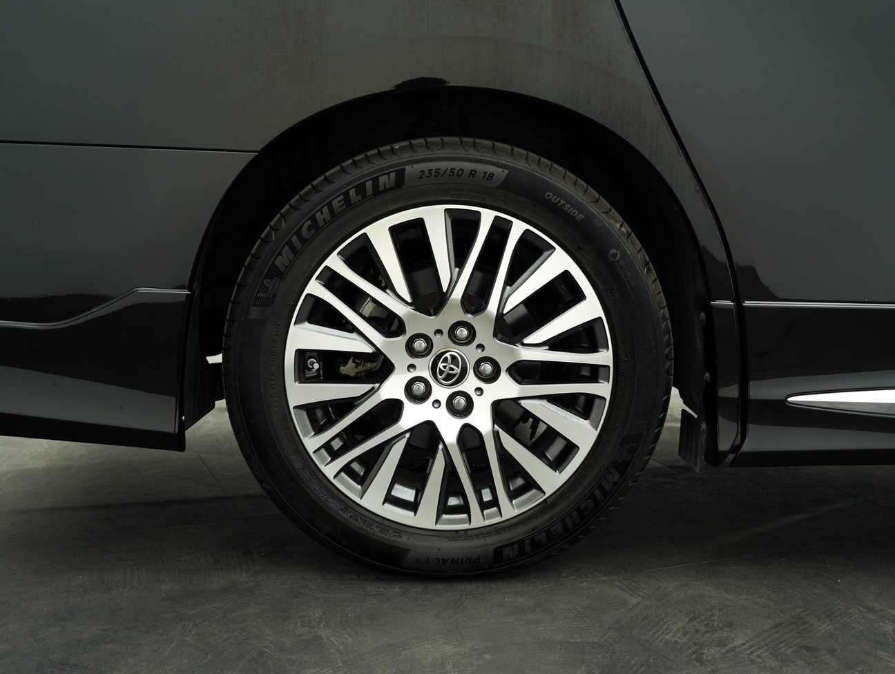 used 2016 Toyota Alphard G S 2.5