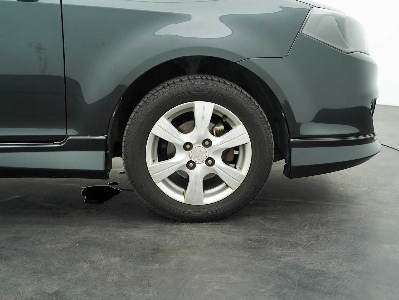 used 2015 Proton Saga FLX Standard 1.3