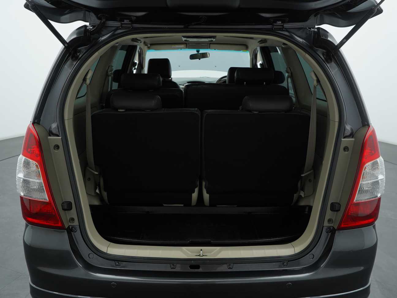 used 2015 Toyota Innova G 2.0