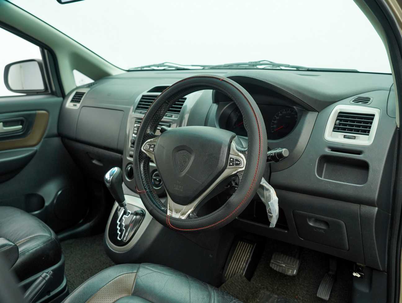 used 2013 Proton Exora Bold CFE Premium 1.6