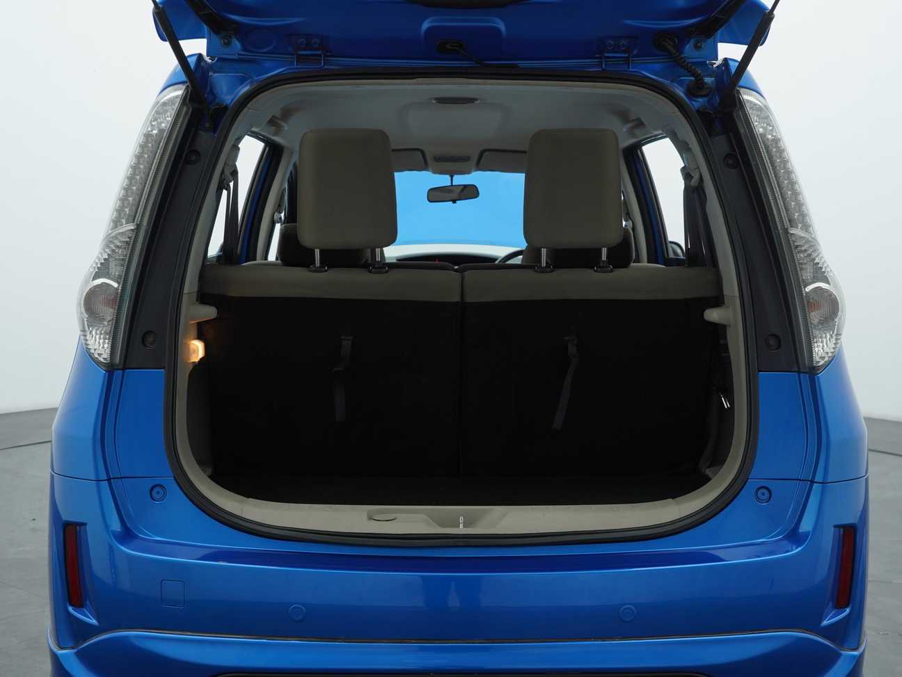 terpakai 2016 Perodua Alza EZ 1.5