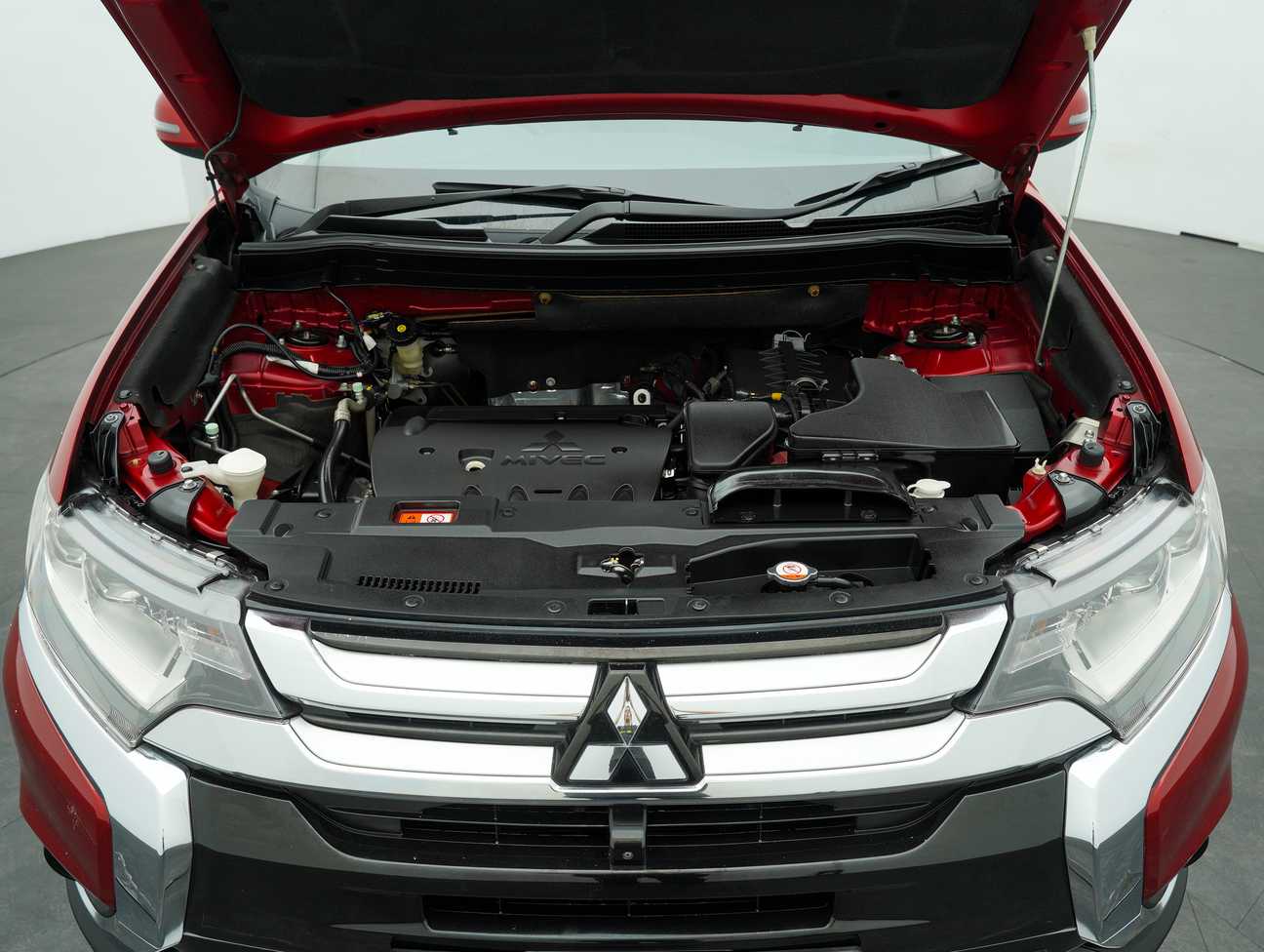 used 2018 Mitsubishi Outlander  2.4