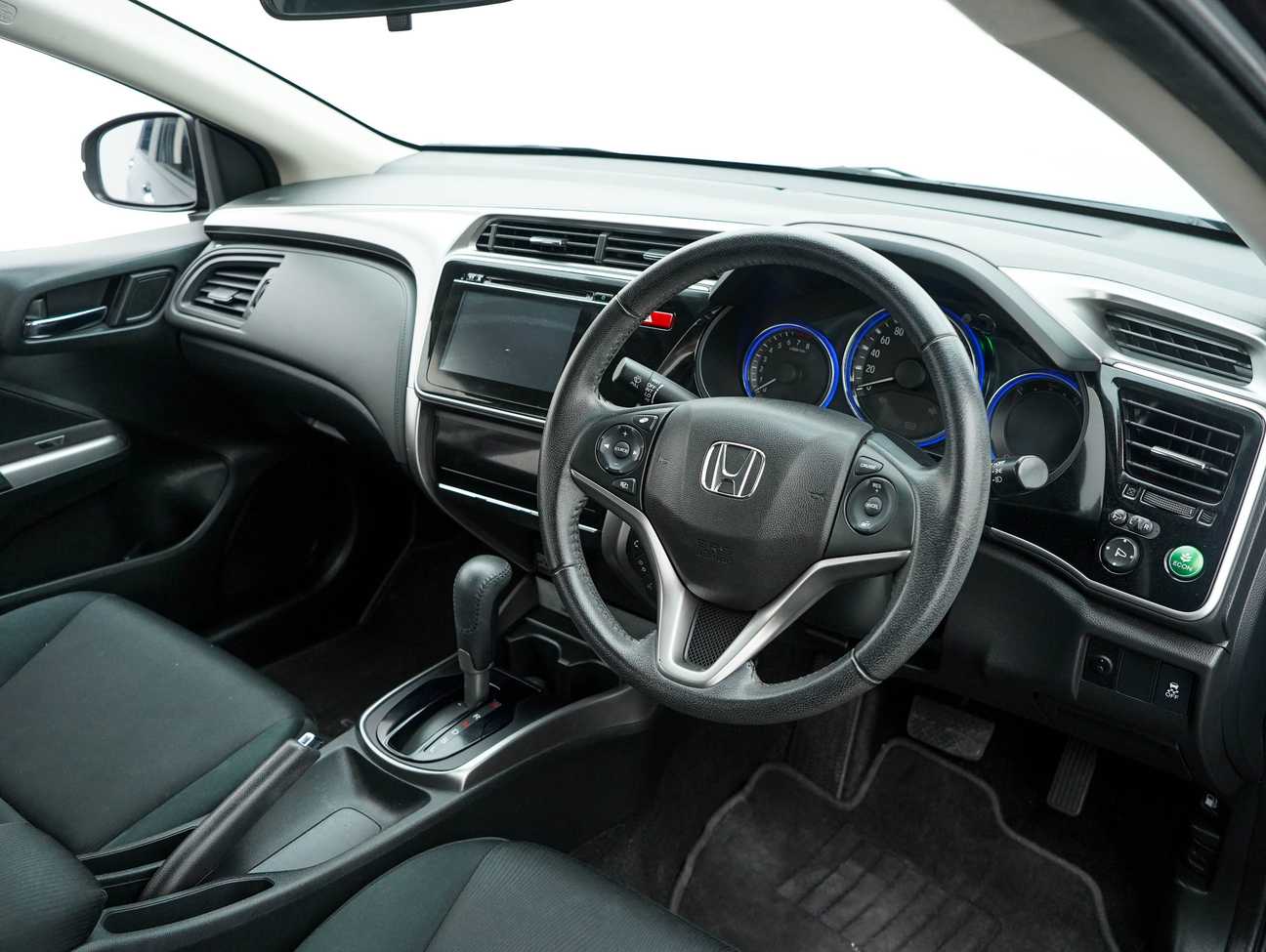 used 2014 Honda City V 1.5