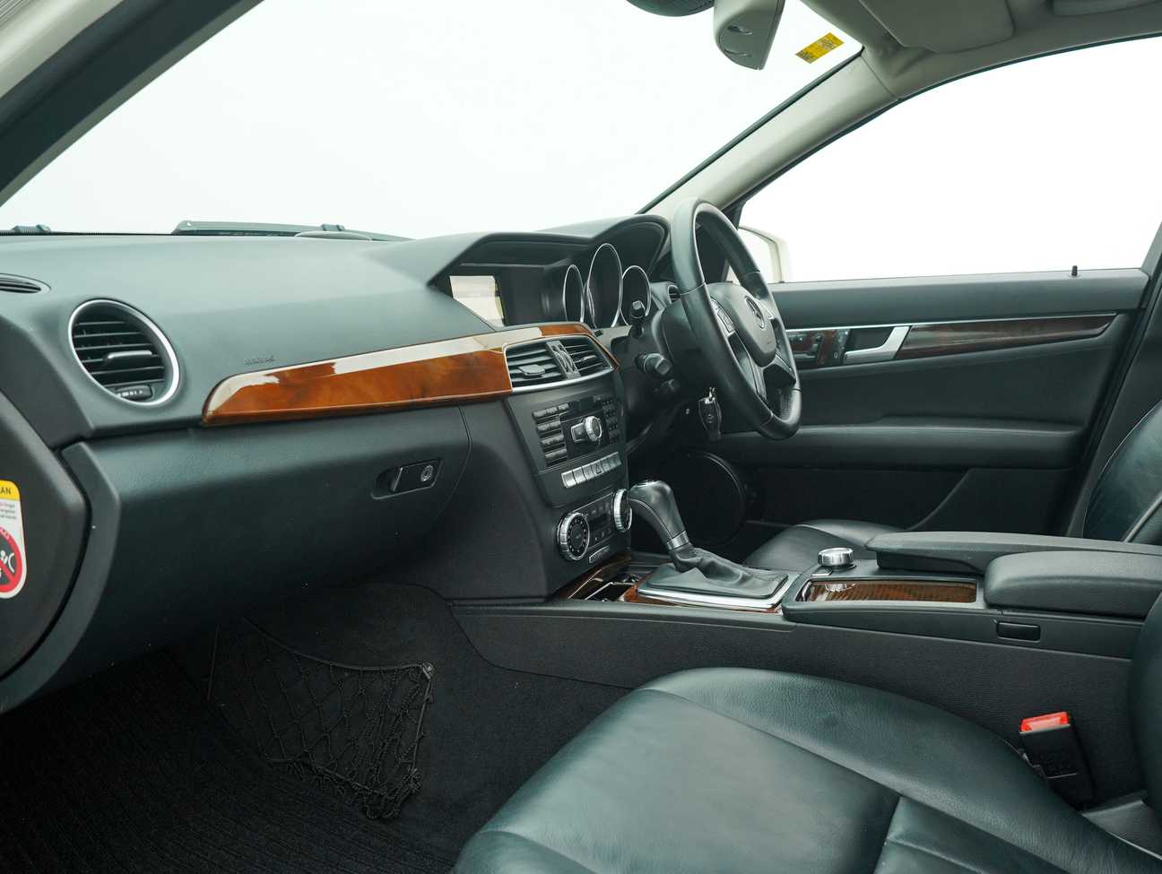 used 2011 Mercedes-Benz C200 Elegance CGI 1.8