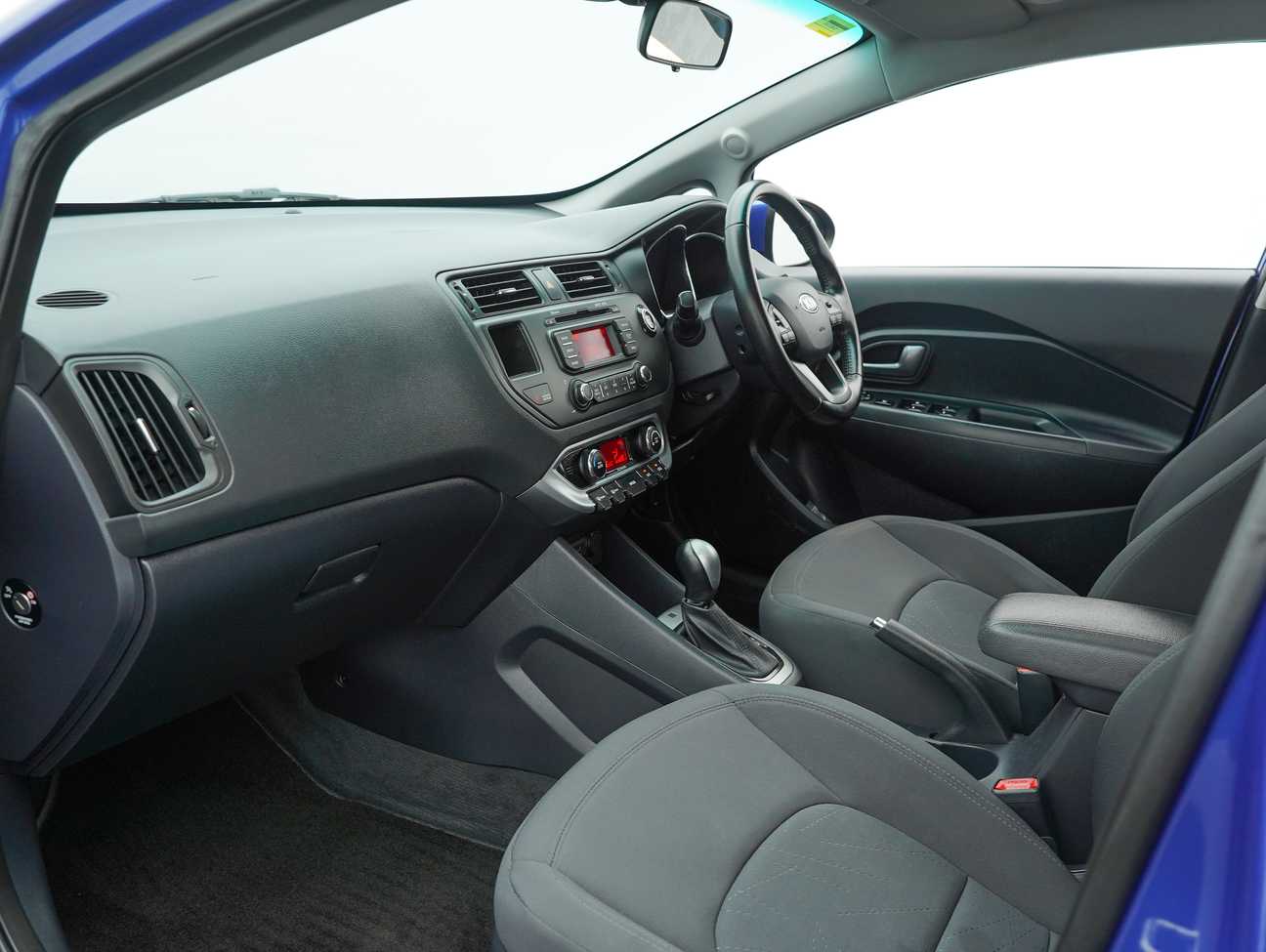 used 2014 Kia RIO UB 1.4