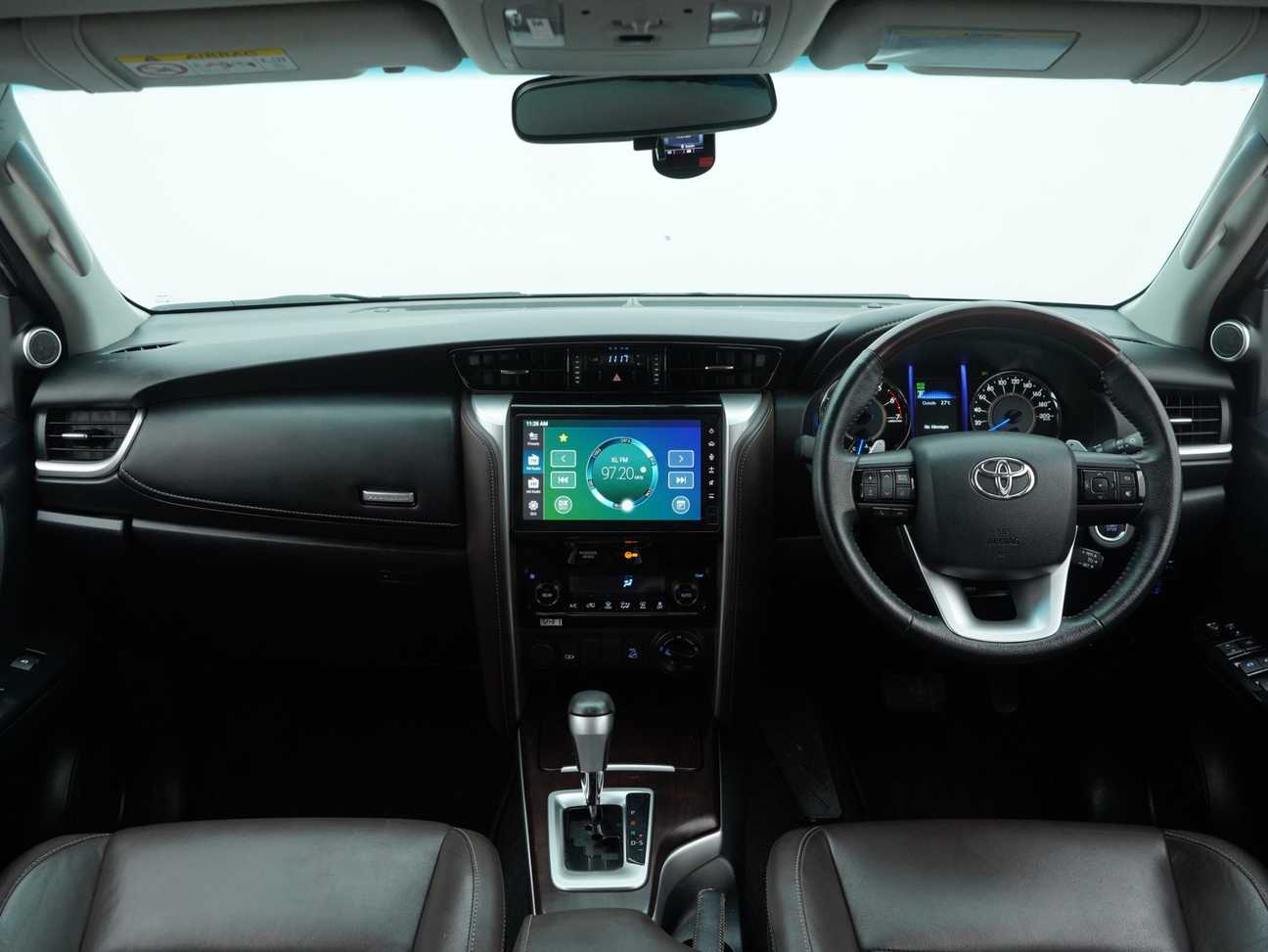 terpakai 2019 Toyota Fortuner SRZ 2.7