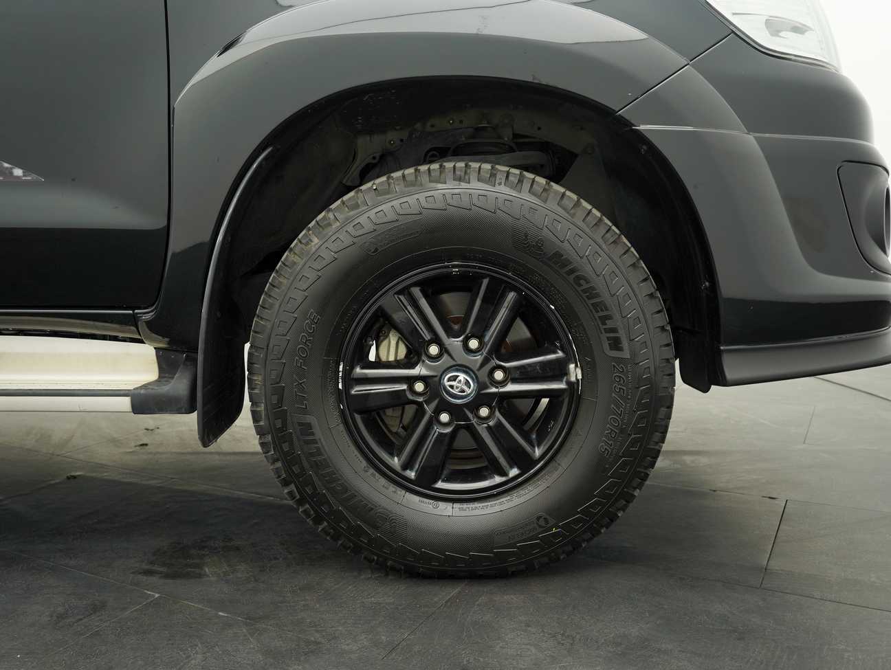 used 2016 Toyota Hilux G TRD Sportivo VNT Dual Cab 2.5