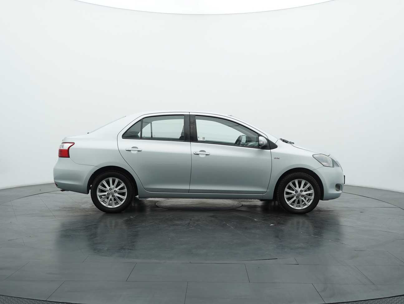 terpakai 2013 Toyota Vios E 1.5