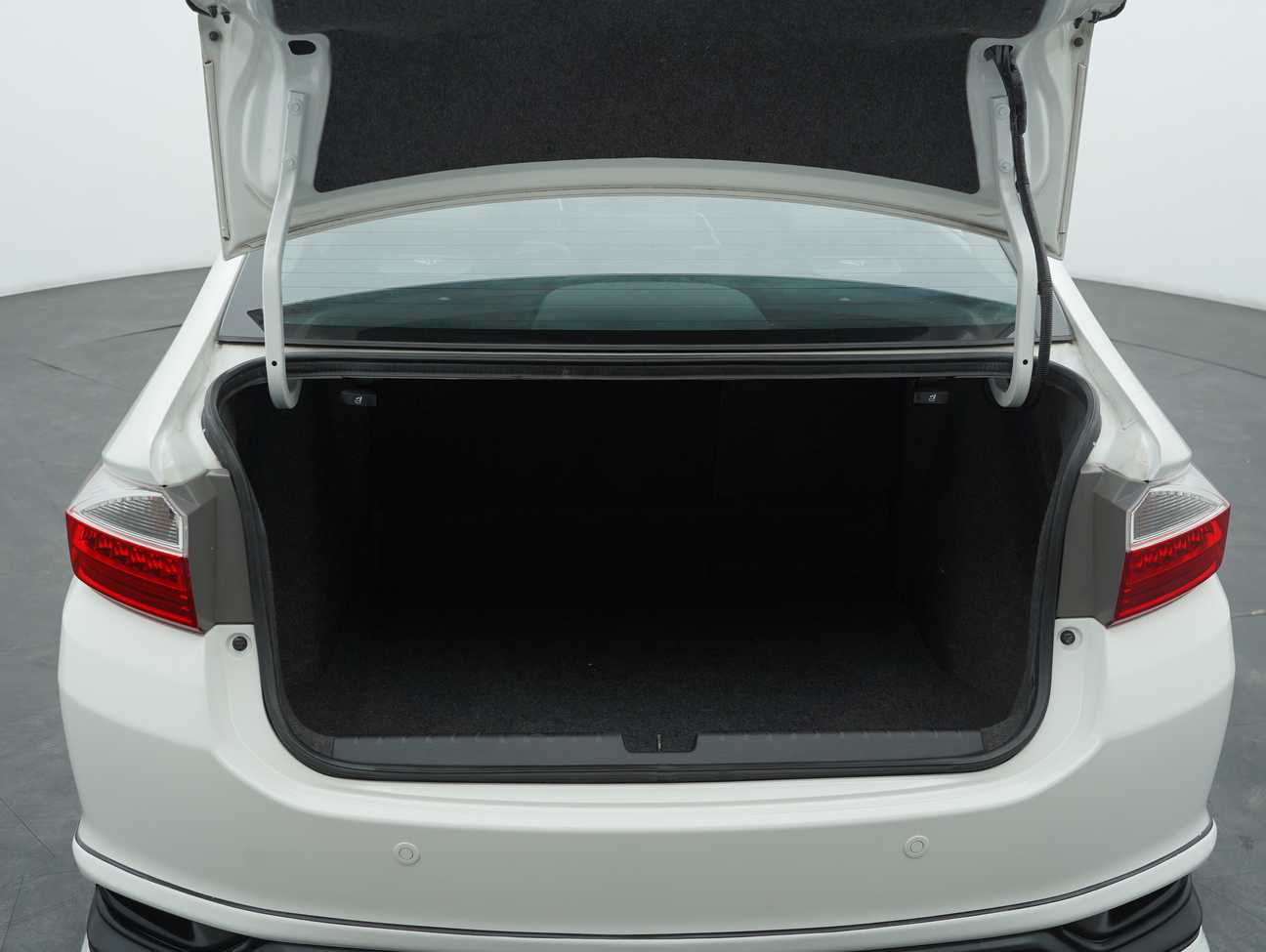 used 2020 Honda City V 1.5