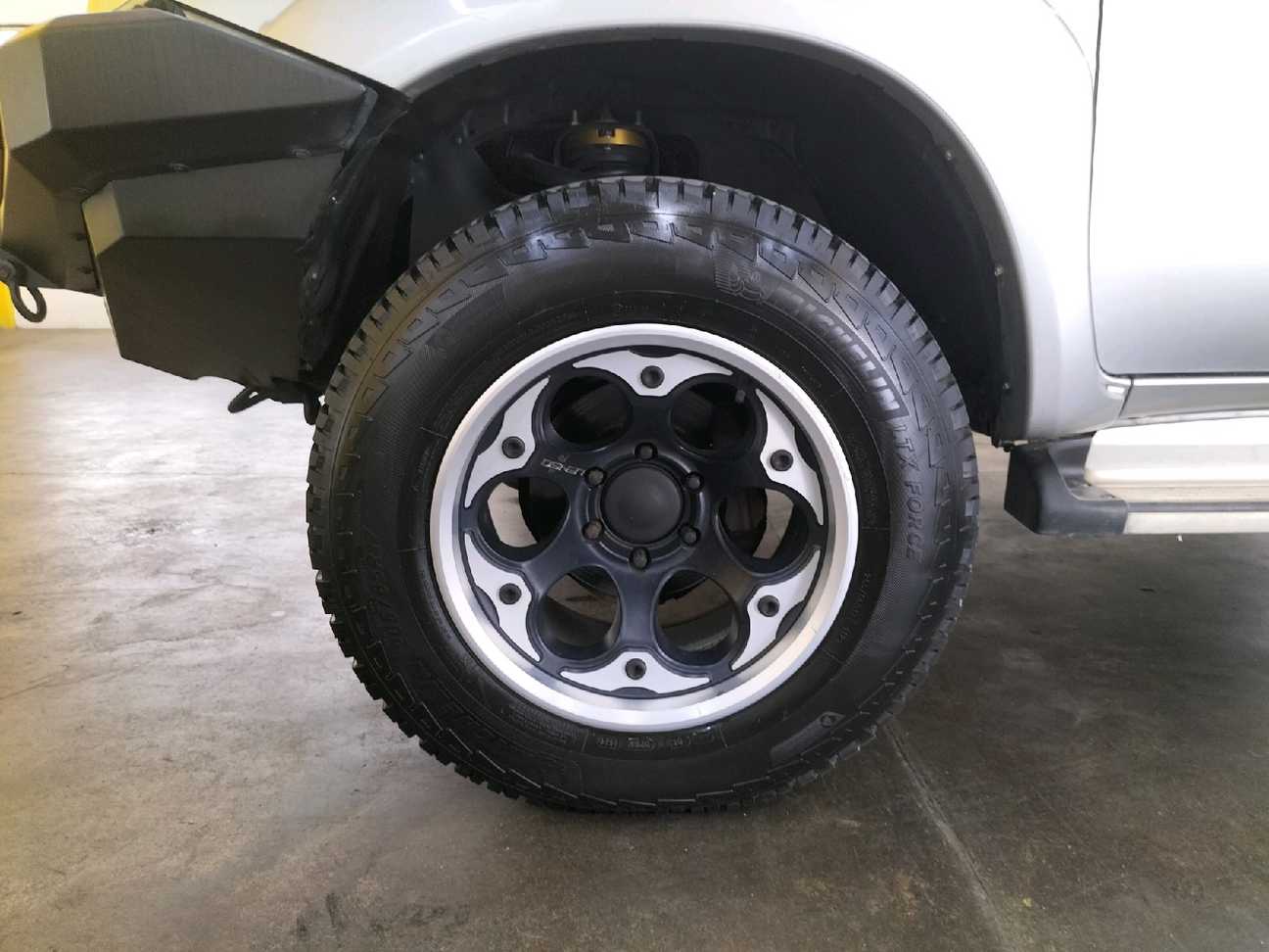 terpakai 2010 Toyota Hilux G VNT Dual Cab 3.0