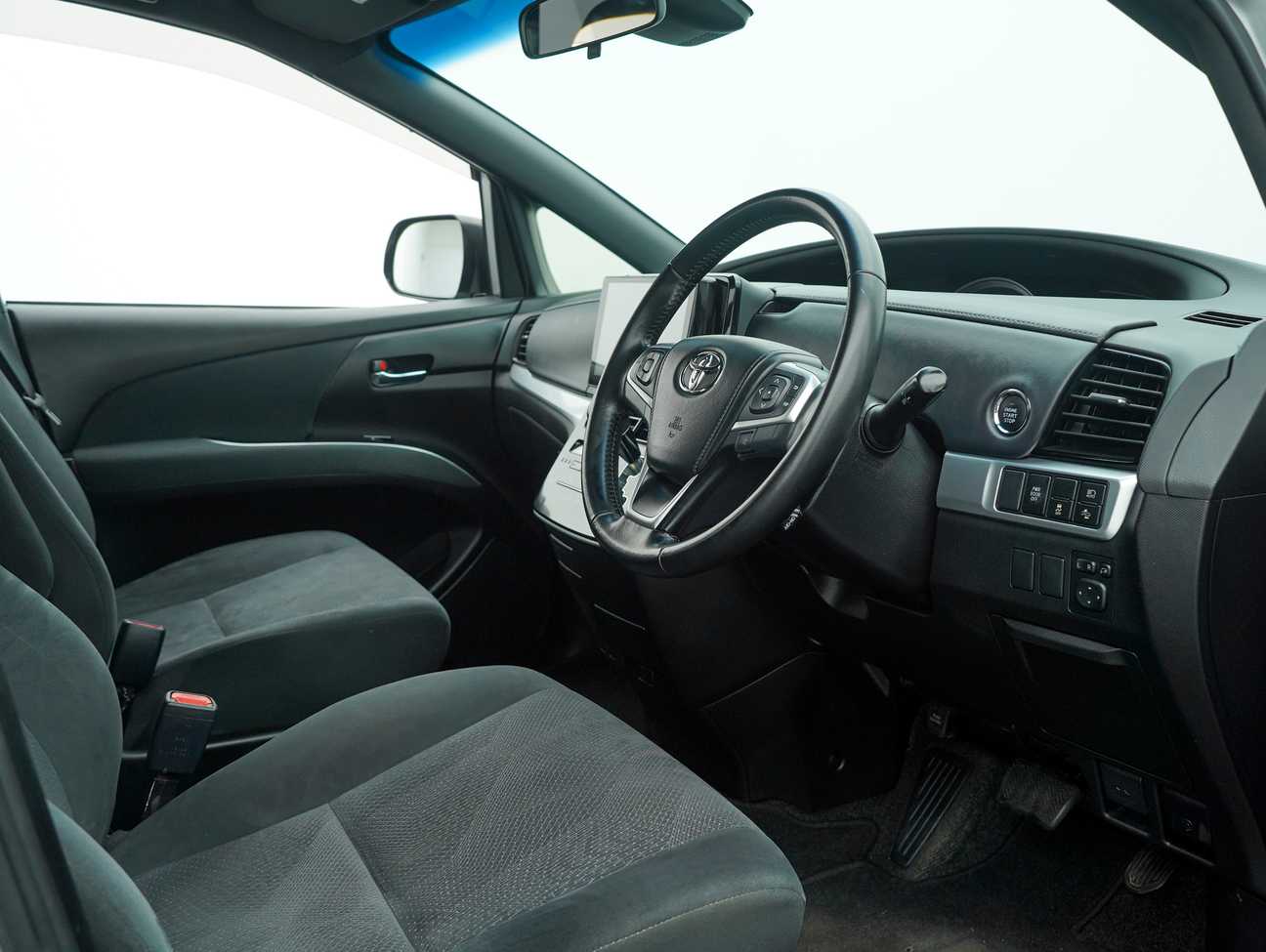 used 2017 Toyota Estima Aeras 2.4