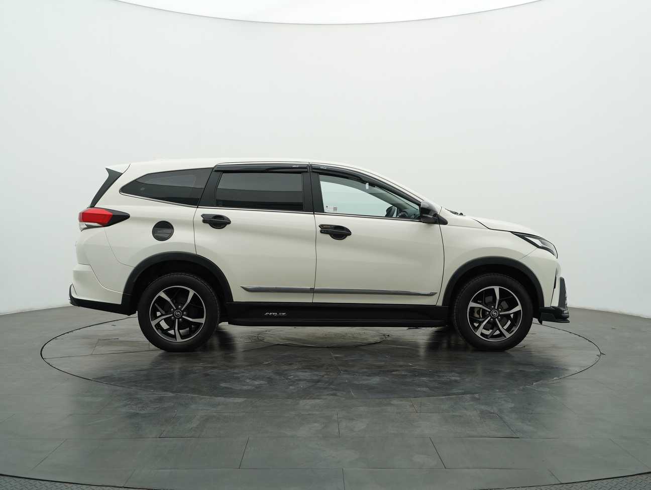 used 2022 Perodua Aruz X 1.5