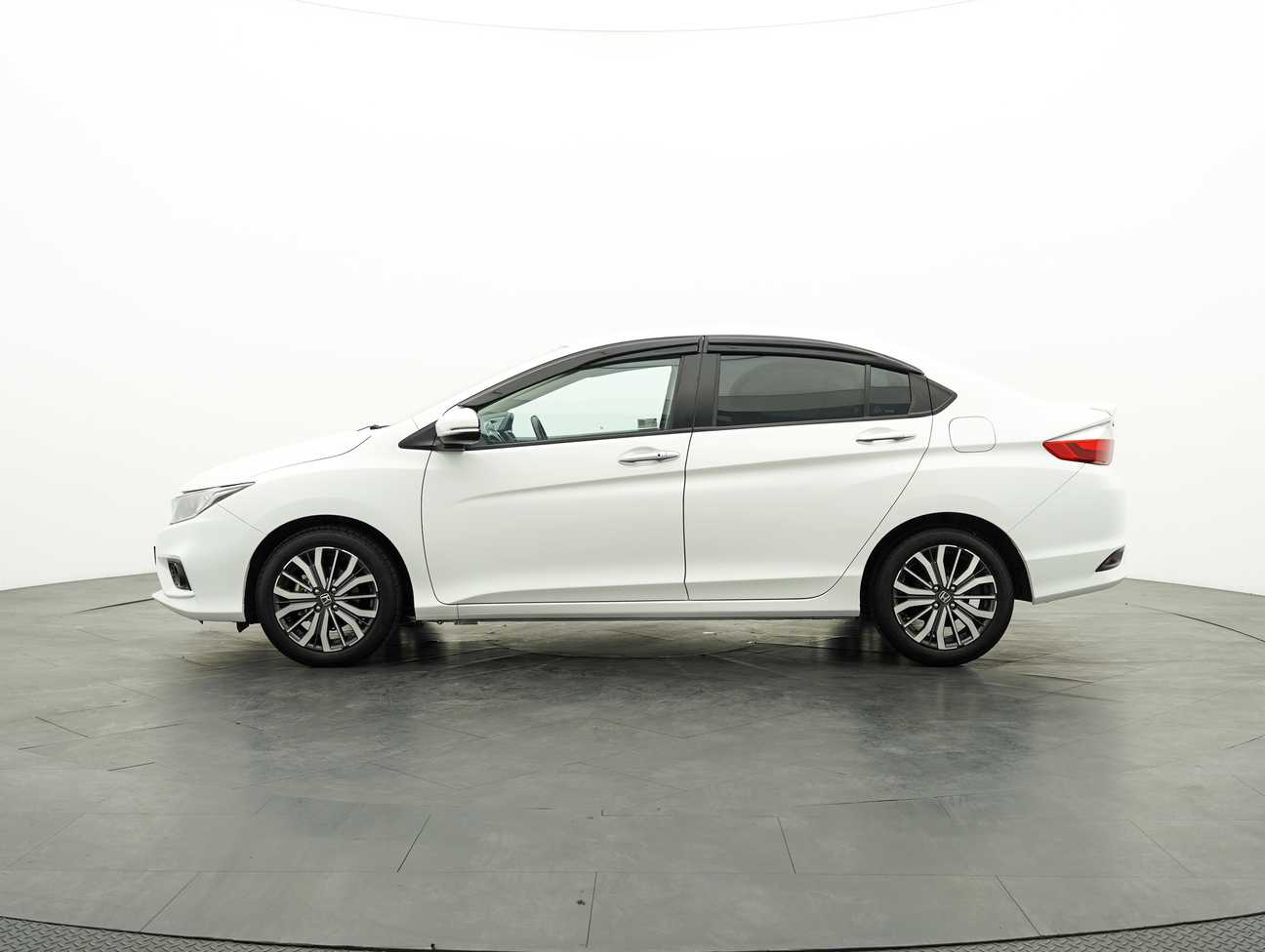 used 2018 Honda City V 1.5