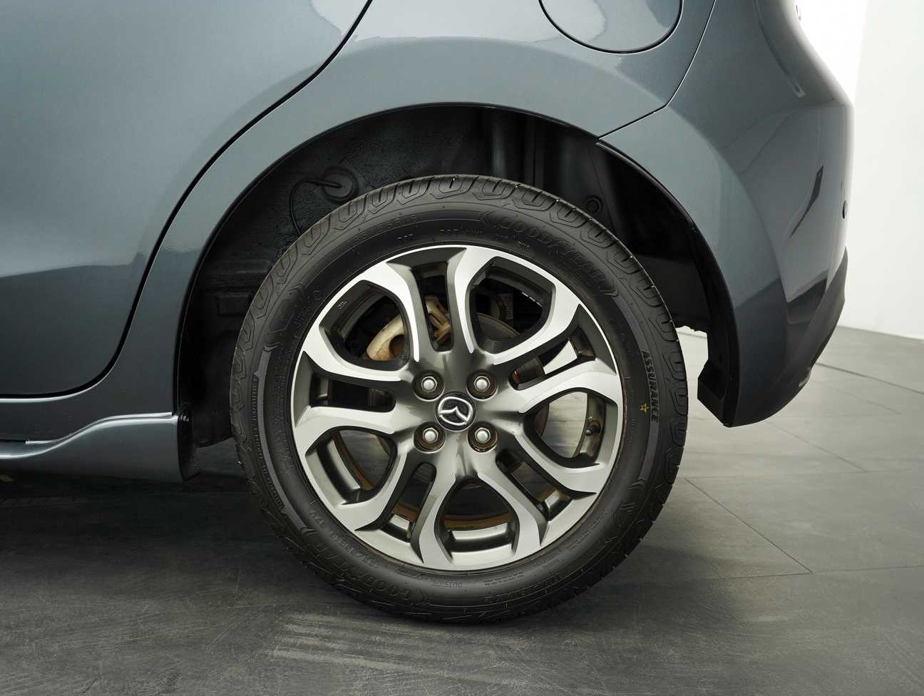 terpakai 2016 Mazda 2 SKYACTIV-G (LED Headlight with DRL) 1.5