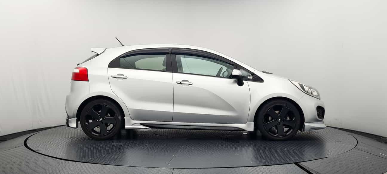 used 2015 Kia RIO UB 1.4