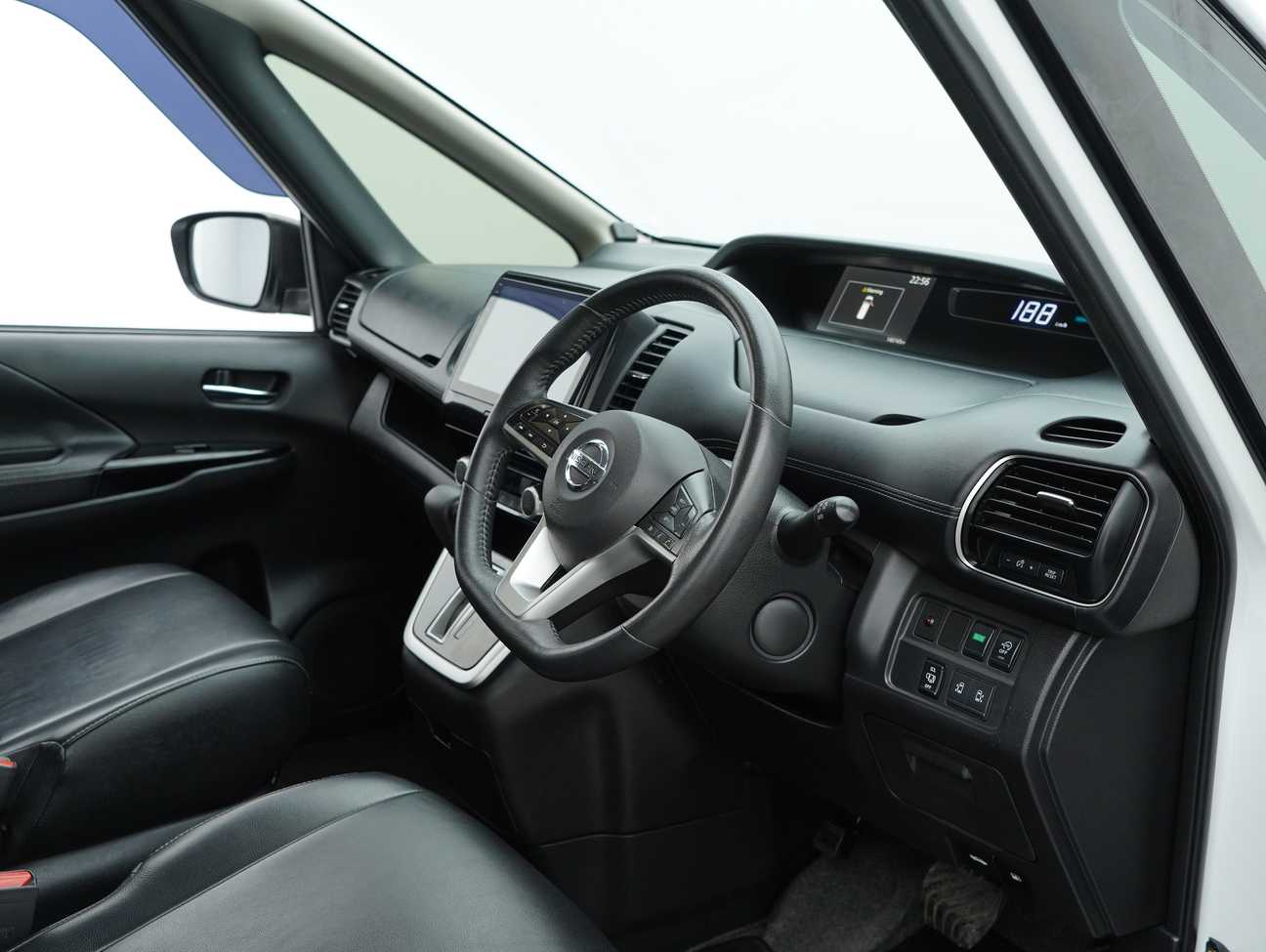 used 2019 Nissan Serena S-Hybrid High-Way Star 2.0