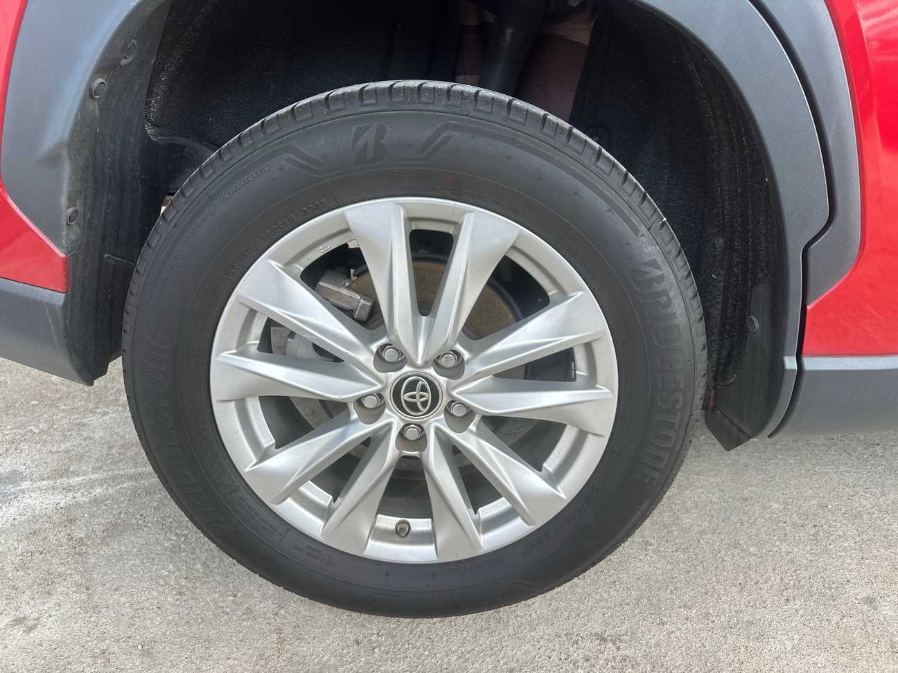 terpakai 2023 Toyota Corolla Cross G 1.8