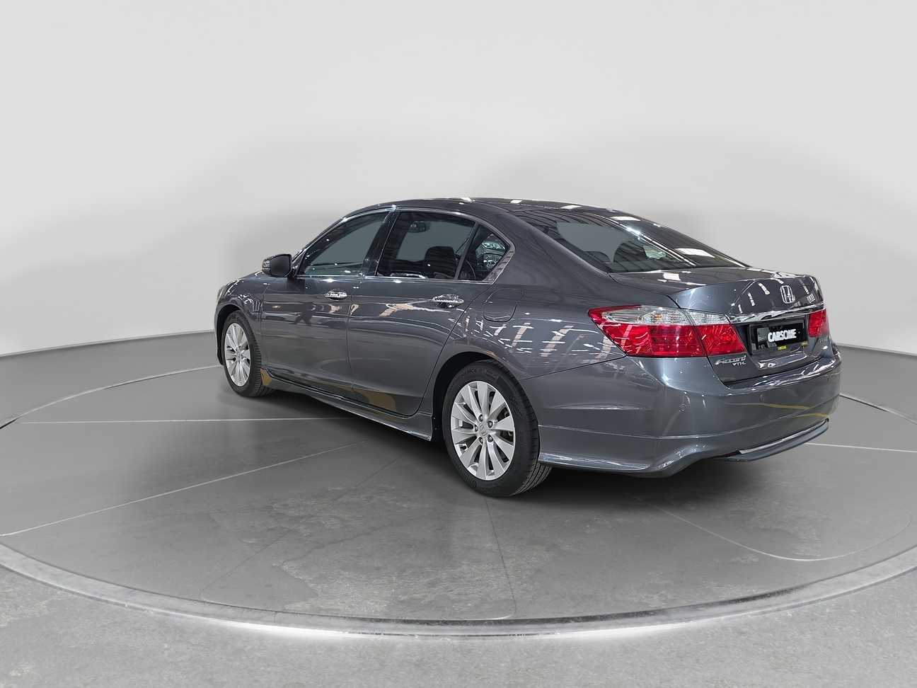used 2014 Honda Accord VTi-L 2.0