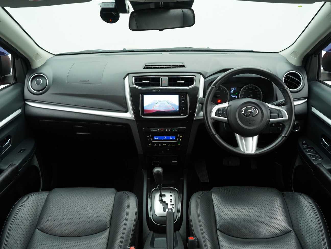 terpakai 2022 Perodua Aruz AV 1.5