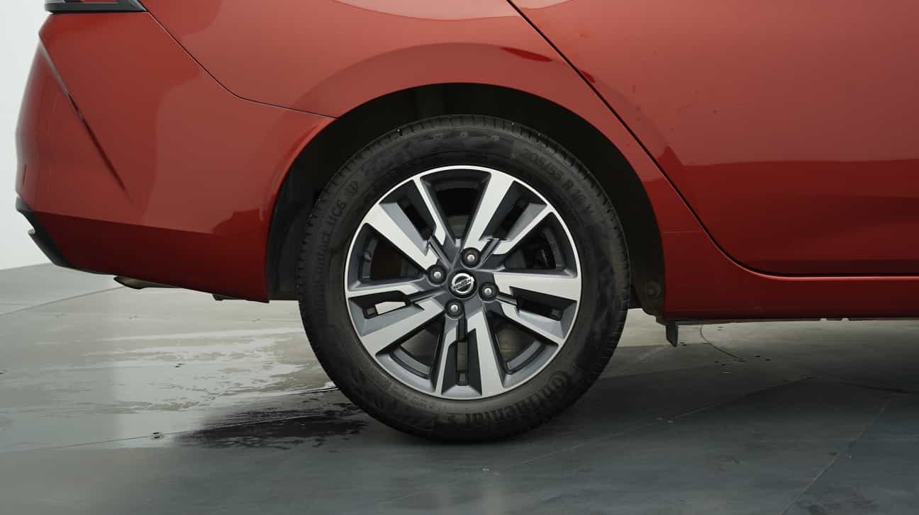 terpakai 2021 Nissan ALMERA VLP 1.0