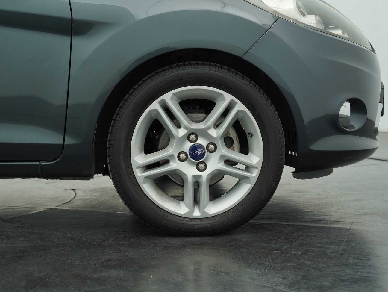 terpakai 2012 Ford Fiesta Sport 1.6
