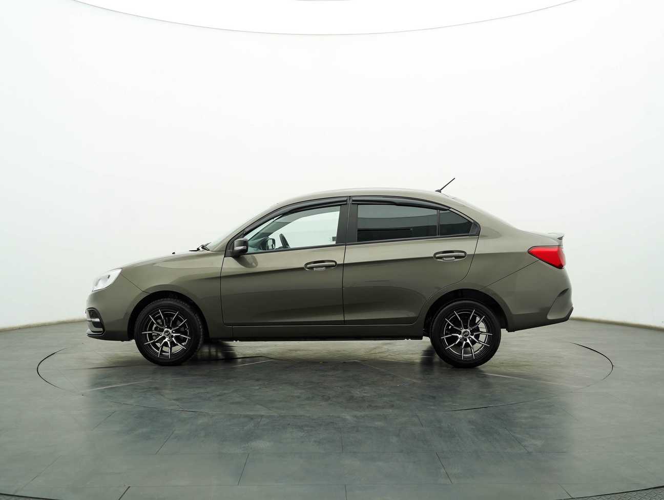 terpakai 2022 Proton Saga Premium 1.3