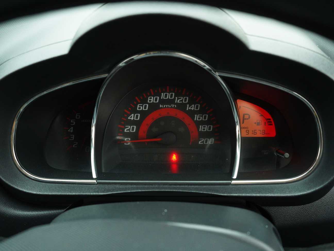 terpakai 2015 Perodua AXIA SE 1.0