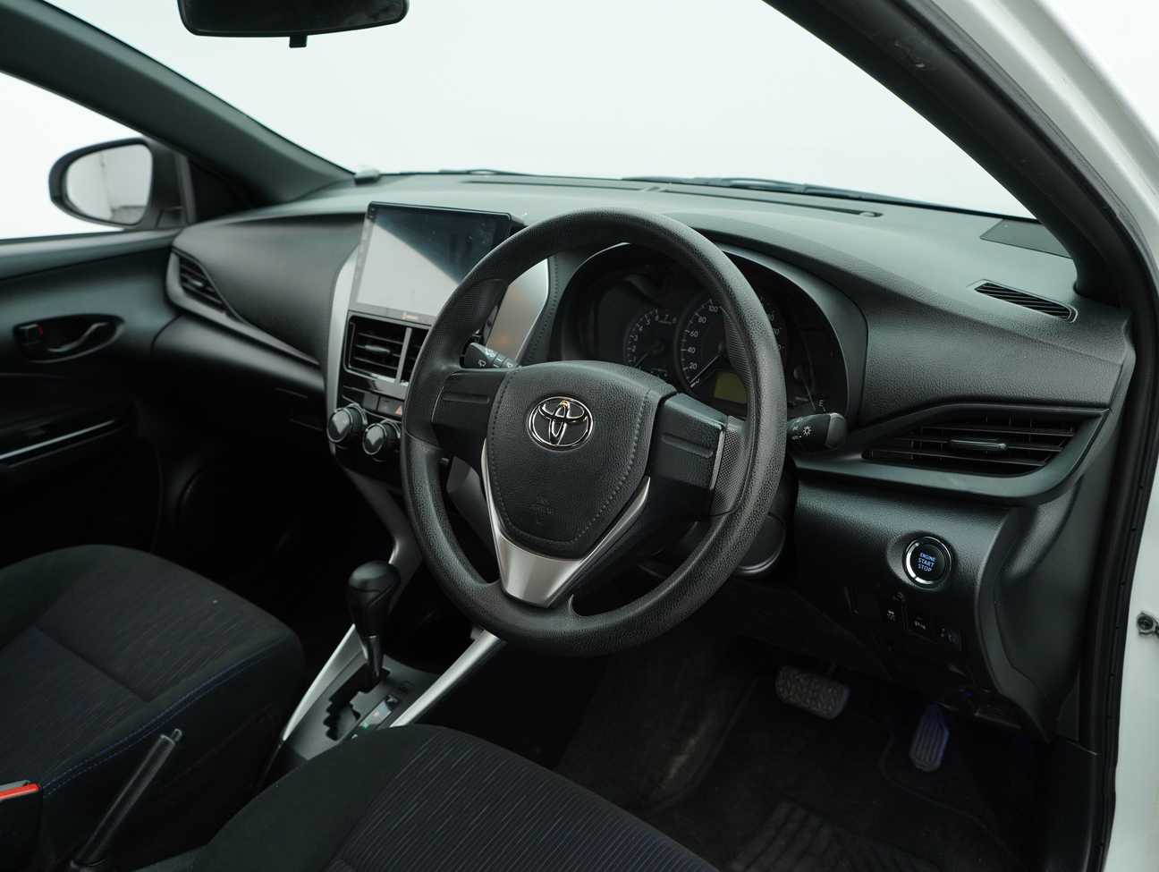 used 2020 Toyota Yaris J 1.5