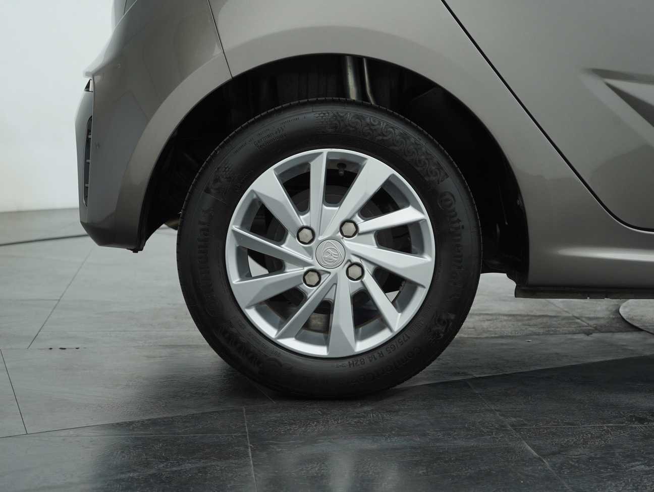 terpakai 2020 Proton Iriz Standard 1.3