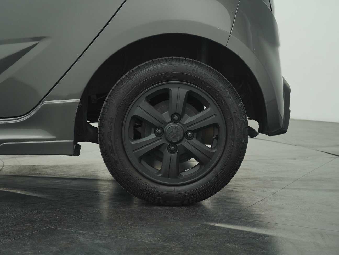 used 2016 Proton Iriz Standard 1.3