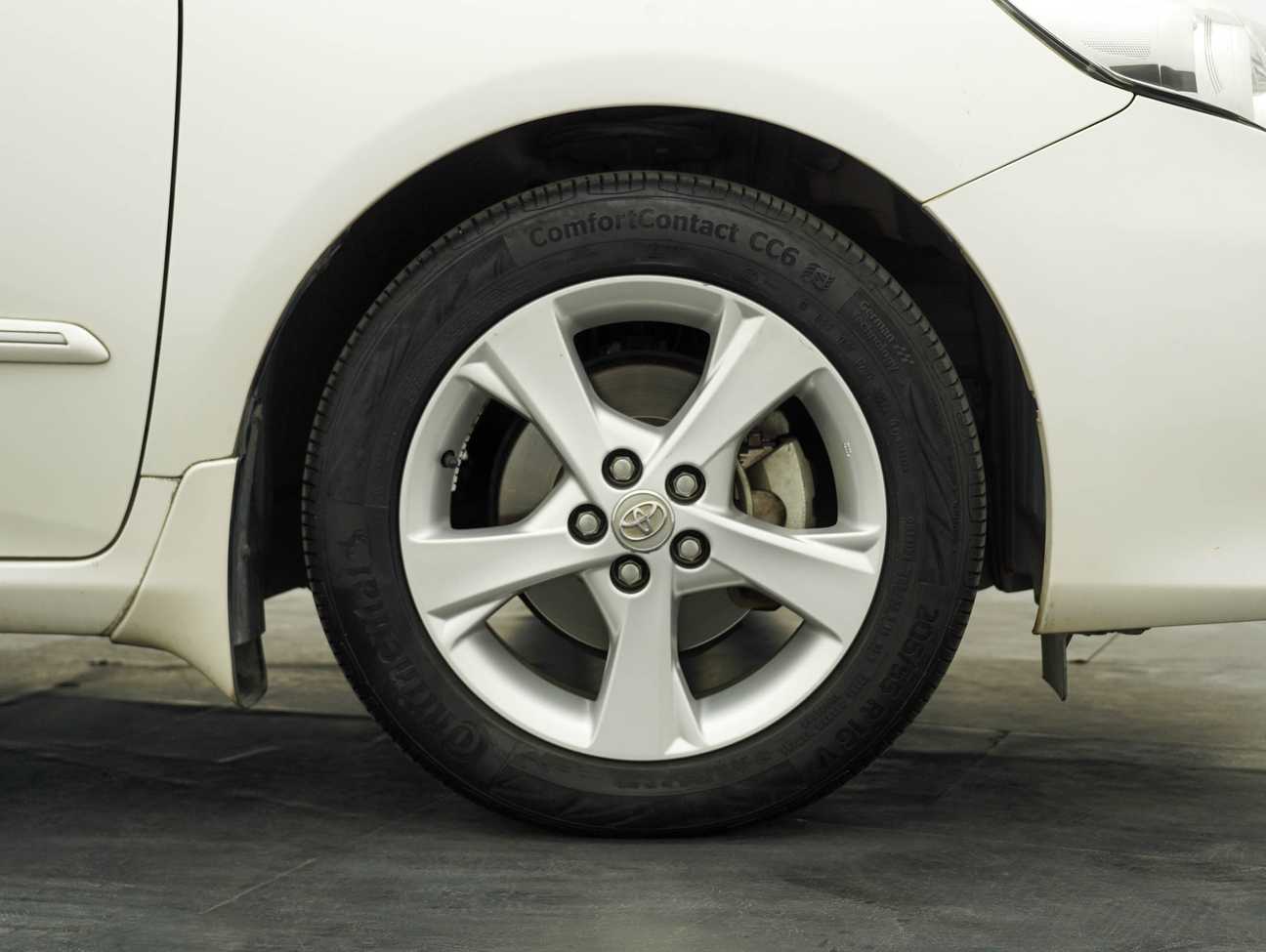 used 2011 Toyota Corolla Altis G 1.8