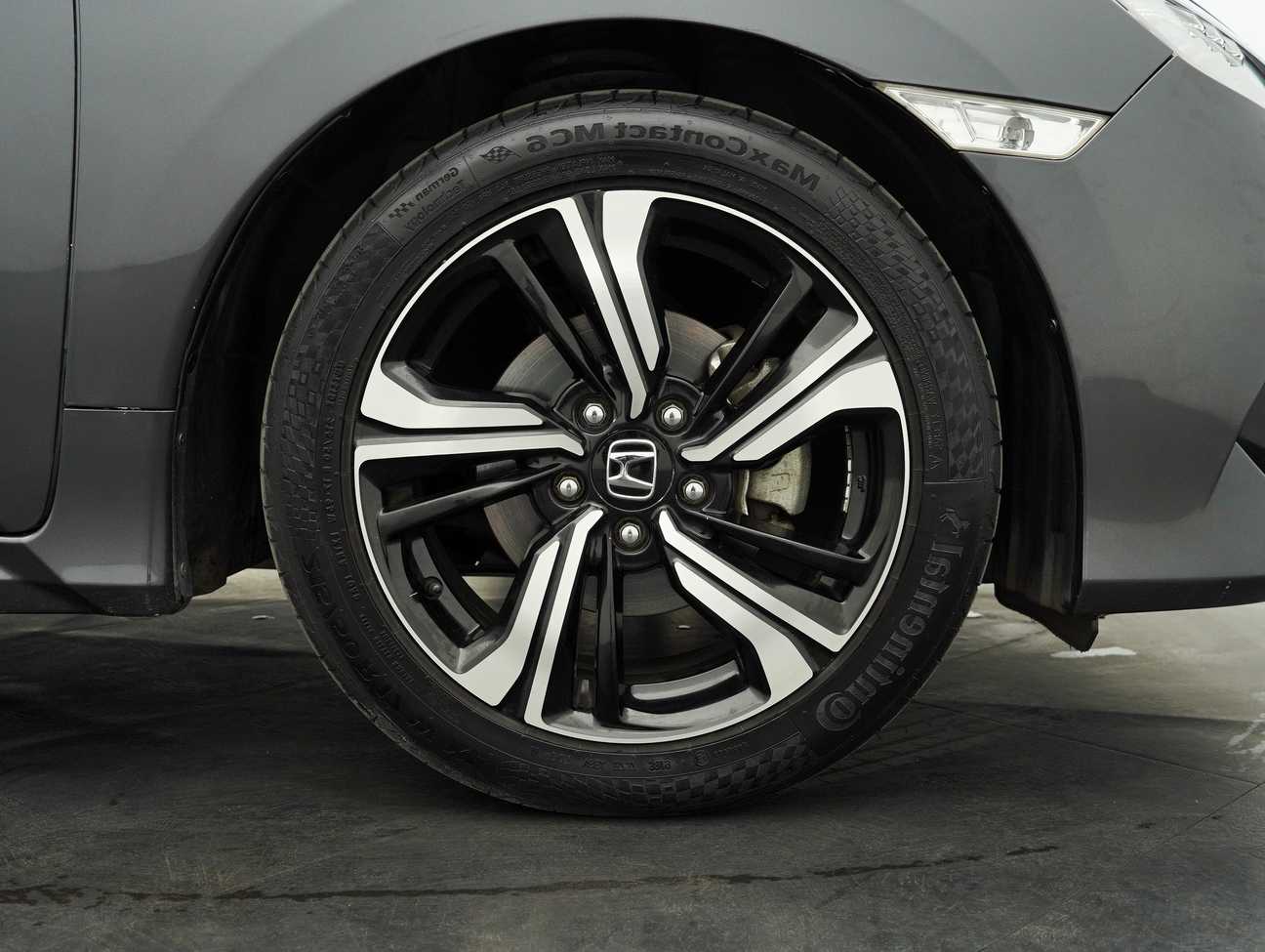 used 2016 Honda Civic TC-P 1.5