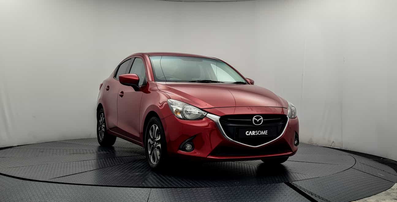 terpakai 2015 Mazda 2 SEDAN 1.5