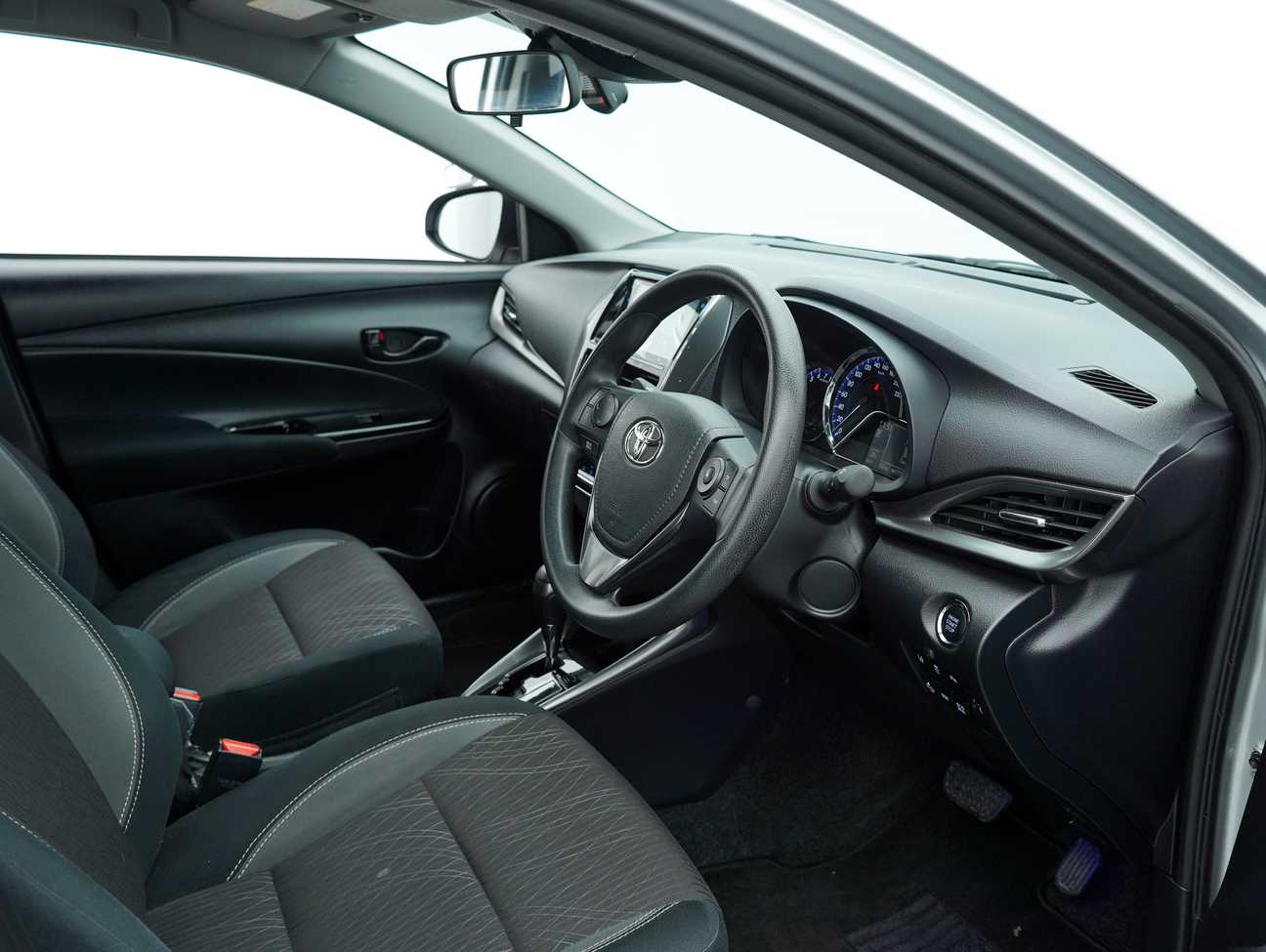 used 2022 Toyota Vios E 1.5