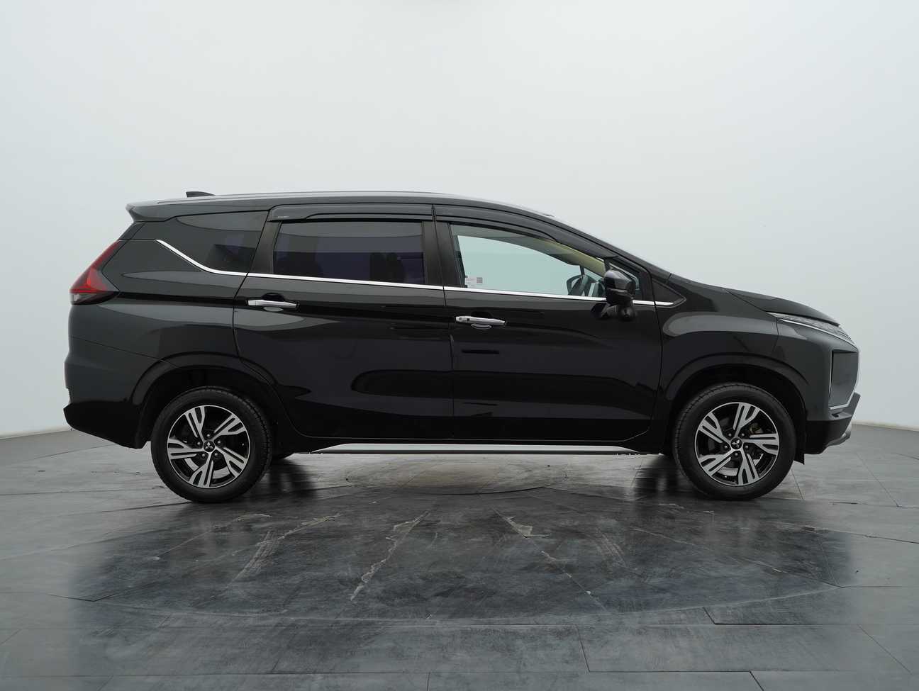 used 2022 Mitsubishi Xpander  1.5