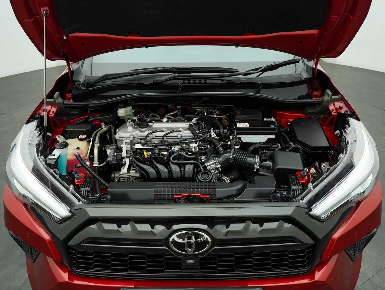 terpakai 2023 Toyota Corolla Cross GR Sport 1.8