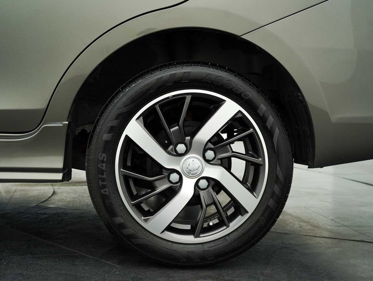 terpakai 2024 Proton Saga Premium S 1.3