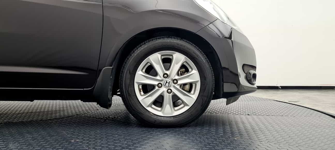 terpakai 2013 Honda JAZZ I-VTEC 1.5