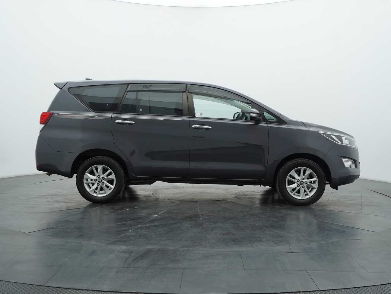 used 2017 Toyota Innova G 2.0
