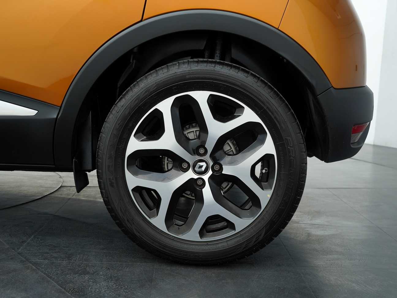 terpakai 2018 Renault Captur  1.2