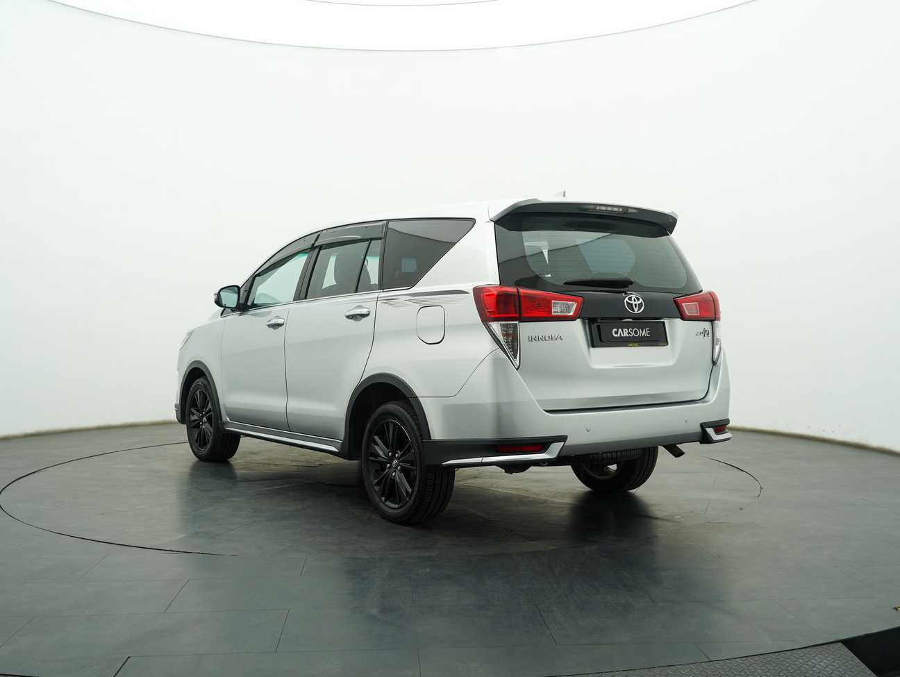 used 2018 Toyota Innova X 2.0