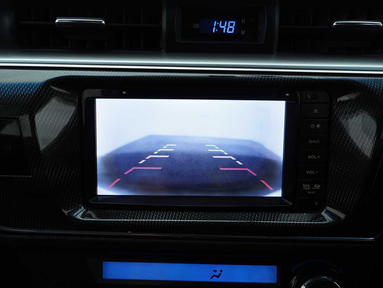 used 2014 Toyota Corolla Altis V 2.0