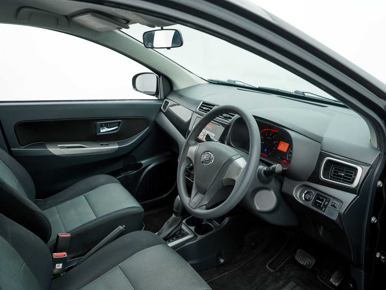 terpakai 2017 Perodua Bezza X Premium 1.3