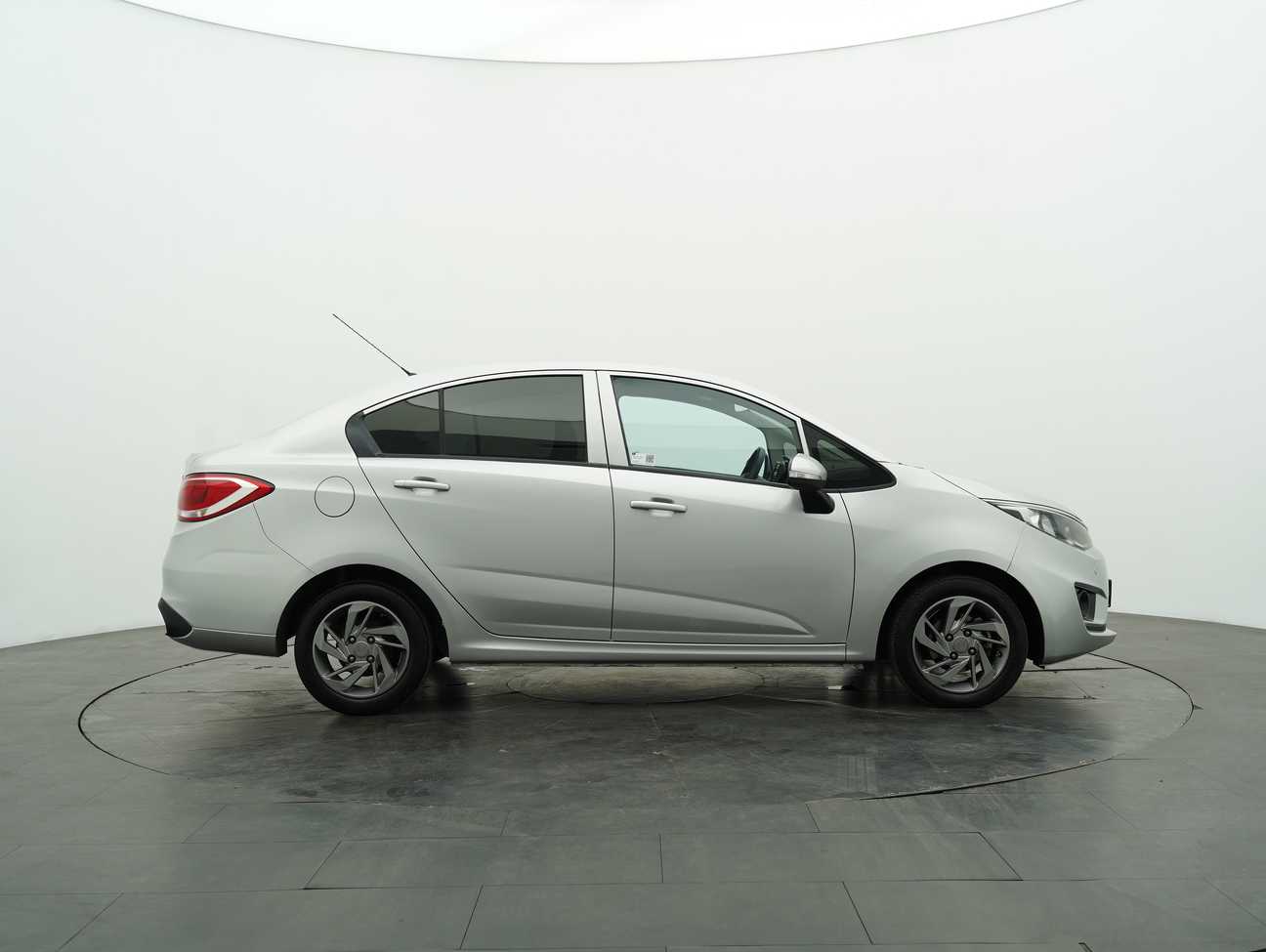terpakai 2016 Proton Persona Standard 1.6