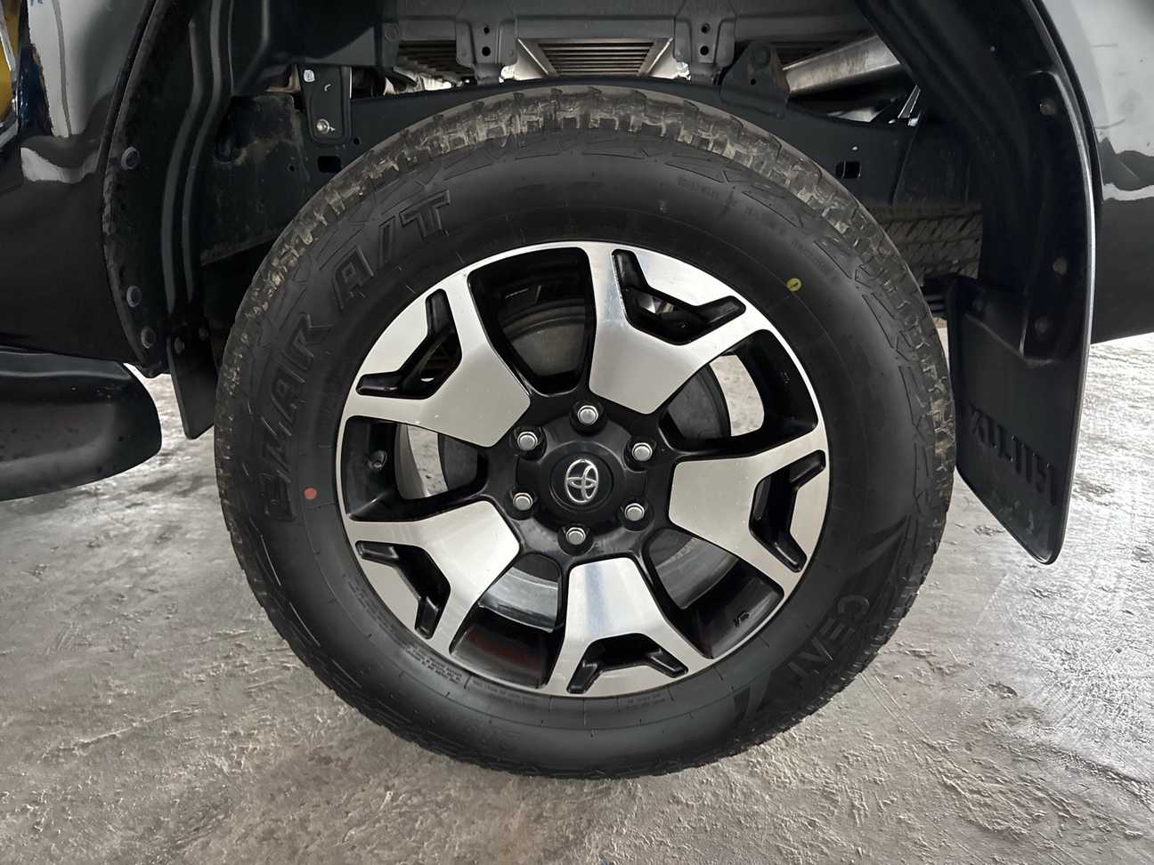 used 2020 Toyota Hilux L-Edition Dual Cab 2.4