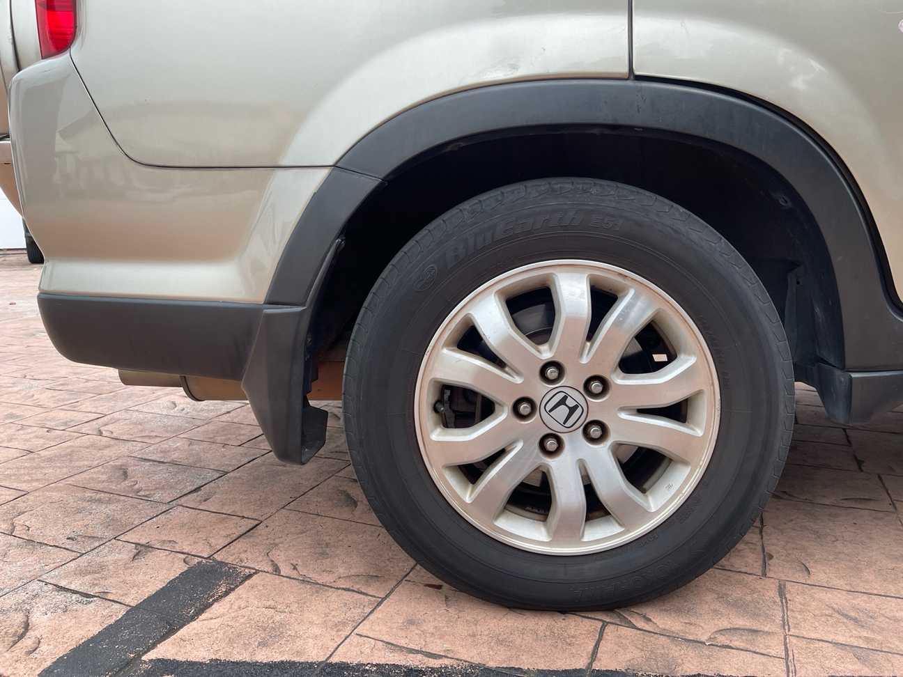 used 2006 Honda CR-V  2.0