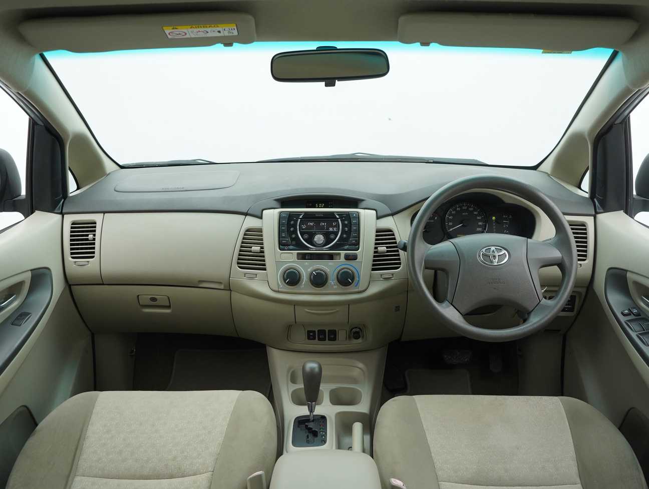 used 2012 Toyota Innova E 2.0